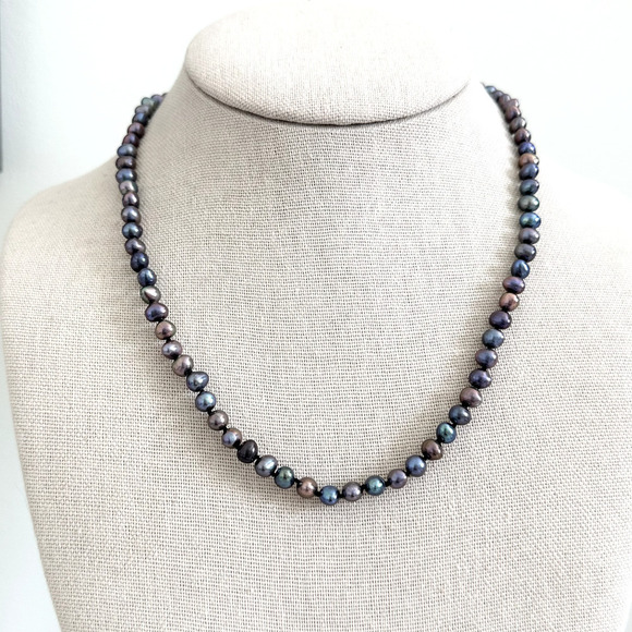 14K Yellow Gold Genuine 6MM Black Pearl Hand Knotted Strand Necklace 18" - Picture 2 of 8